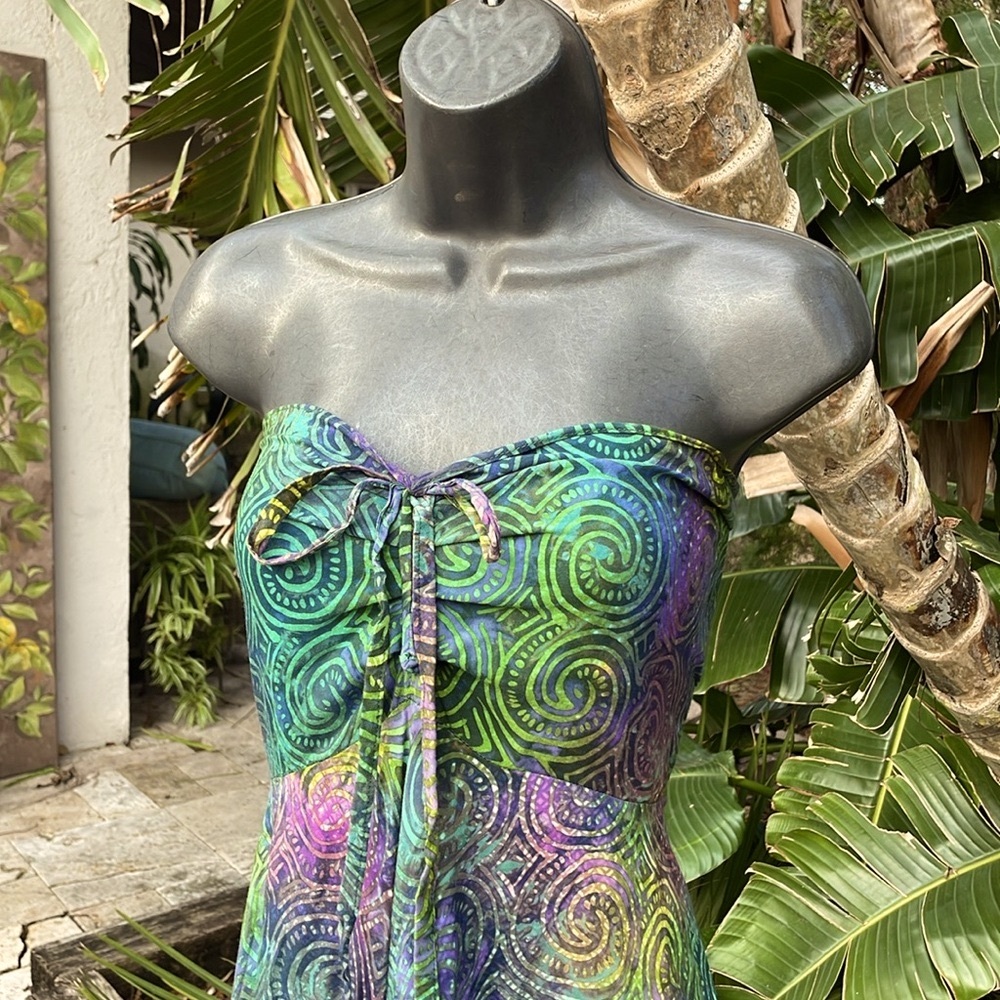 Batik, tie-dye strapless handkerchief hem  dress - Picture 4 of 9